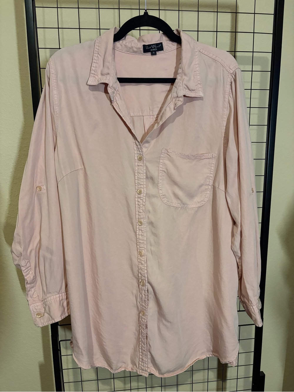 Velvet Heart Los Angeles Light Pink Button-Up Shirt 1X